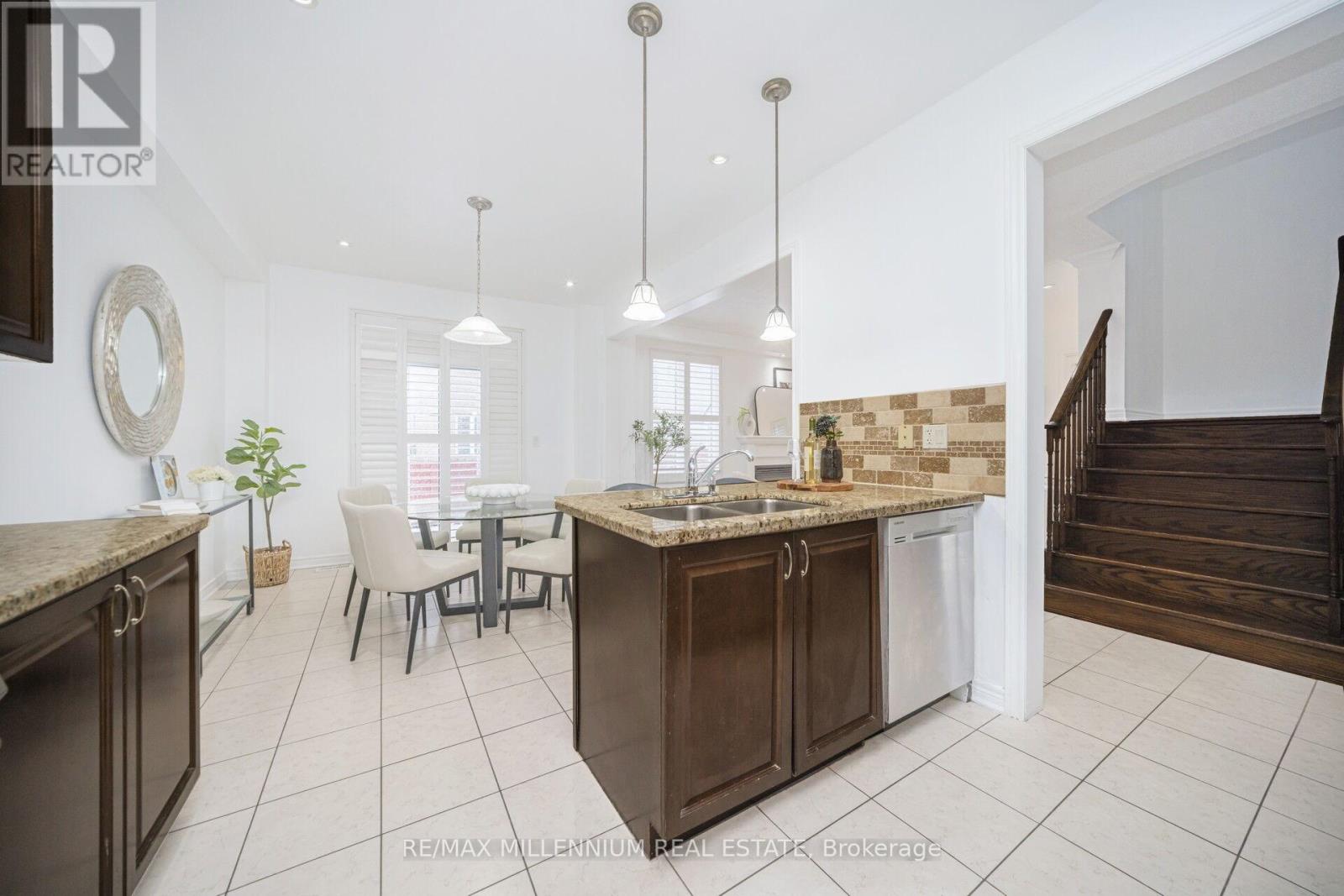 517 Bussel Crescent, Milton, Ontario  L9T 0W8 - Photo 23 - W12654782