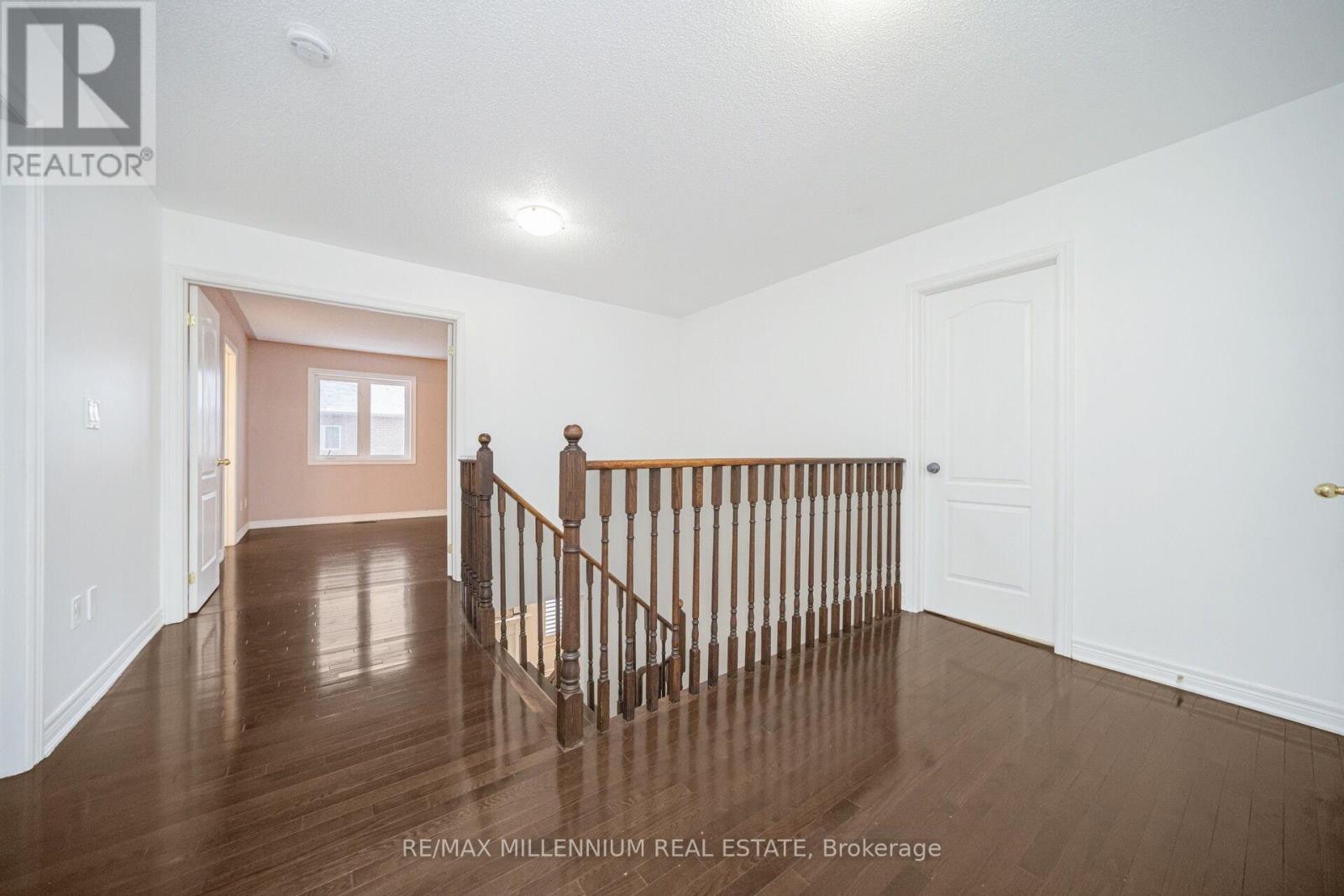 517 Bussel Crescent, Milton, Ontario  L9T 0W8 - Photo 31 - W12654782