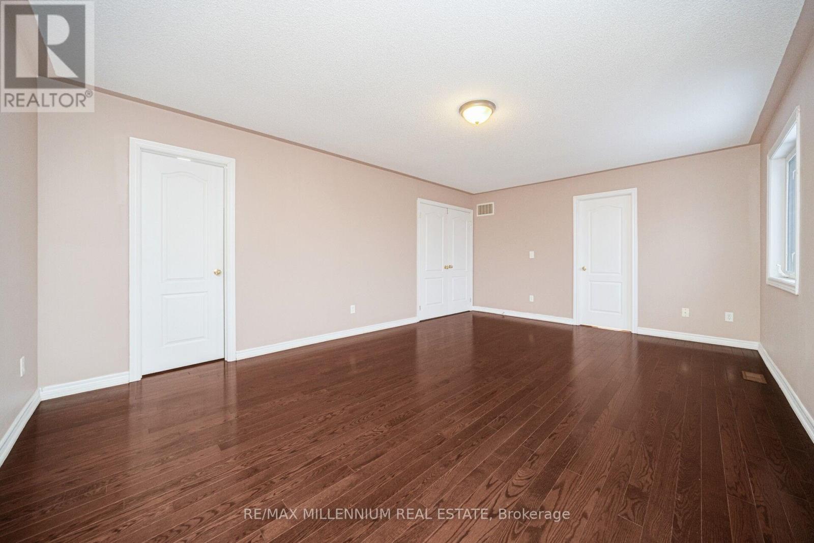 517 Bussel Crescent, Milton, Ontario  L9T 0W8 - Photo 33 - W12654782