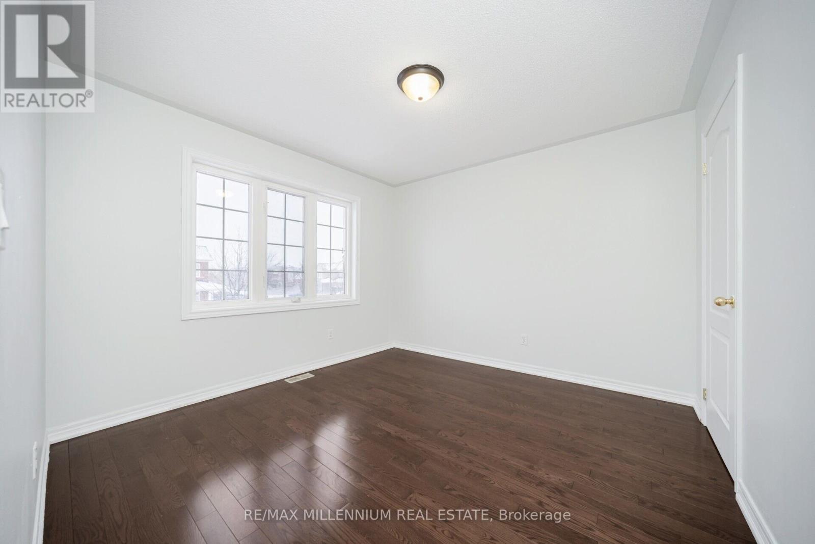 517 Bussel Crescent, Milton, Ontario  L9T 0W8 - Photo 39 - W12654782