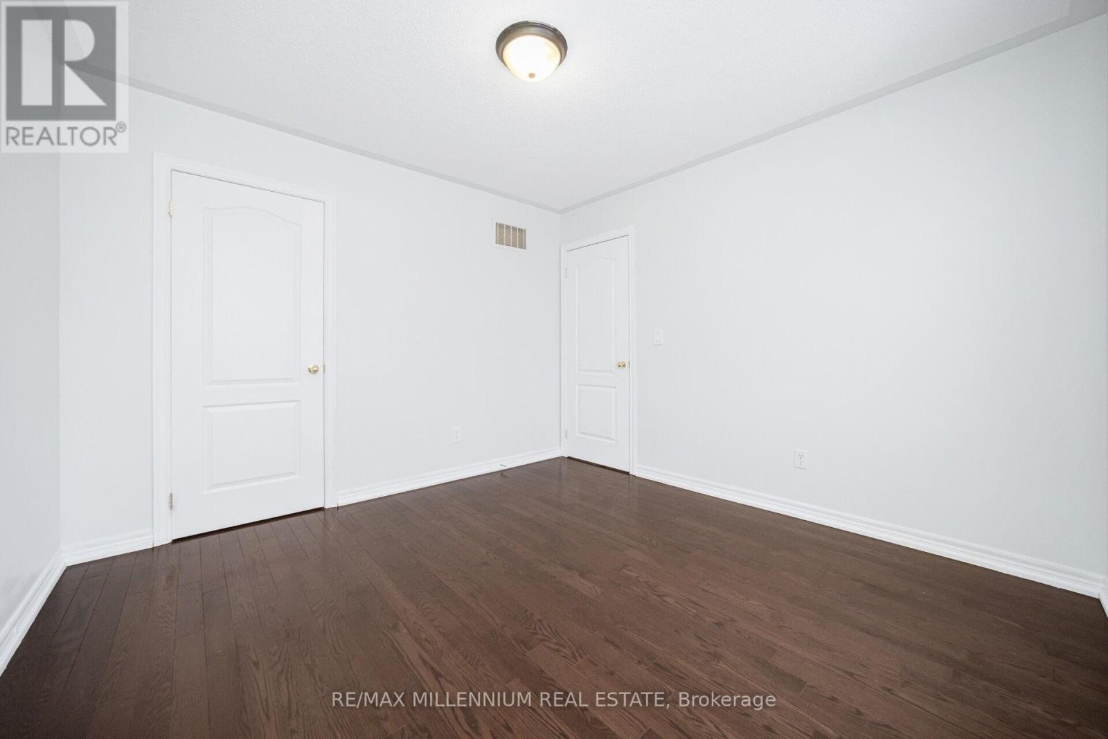 517 Bussel Crescent, Milton, Ontario  L9T 0W8 - Photo 40 - W12654782