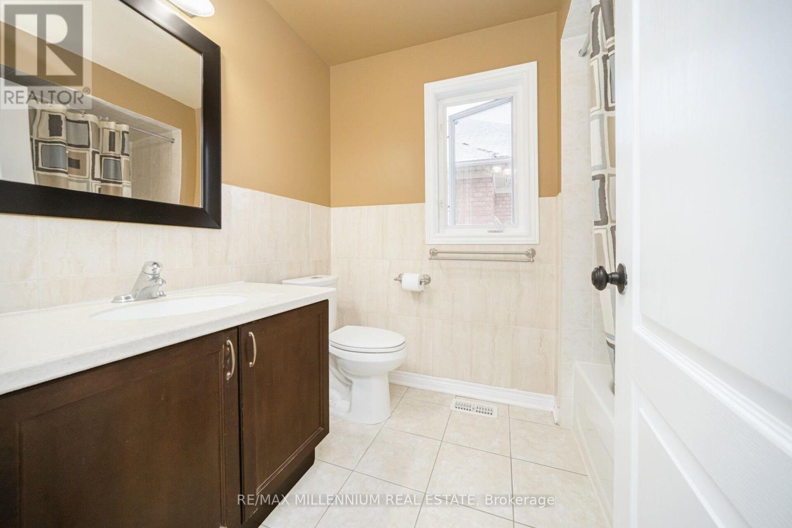 517 Bussel Crescent, Milton, Ontario  L9T 0W8 - Photo 45 - W12654782