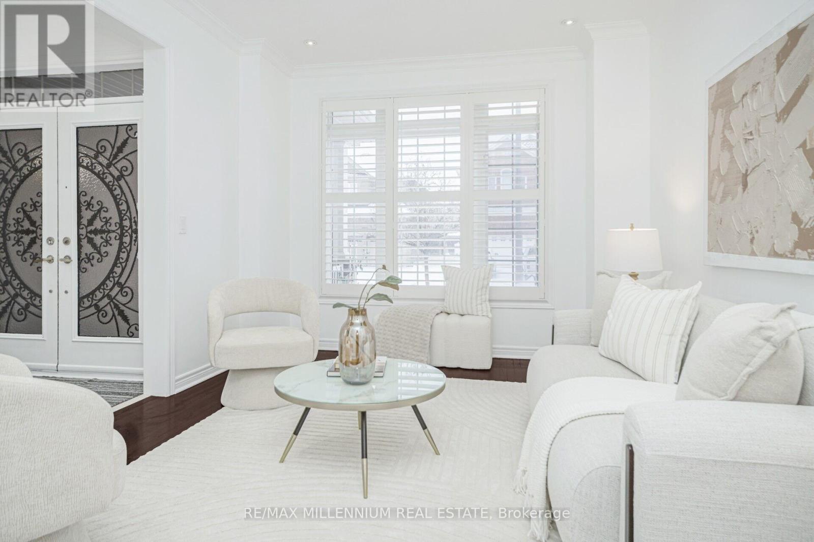 517 Bussel Crescent, Milton, Ontario  L9T 0W8 - Photo 7 - W12654782