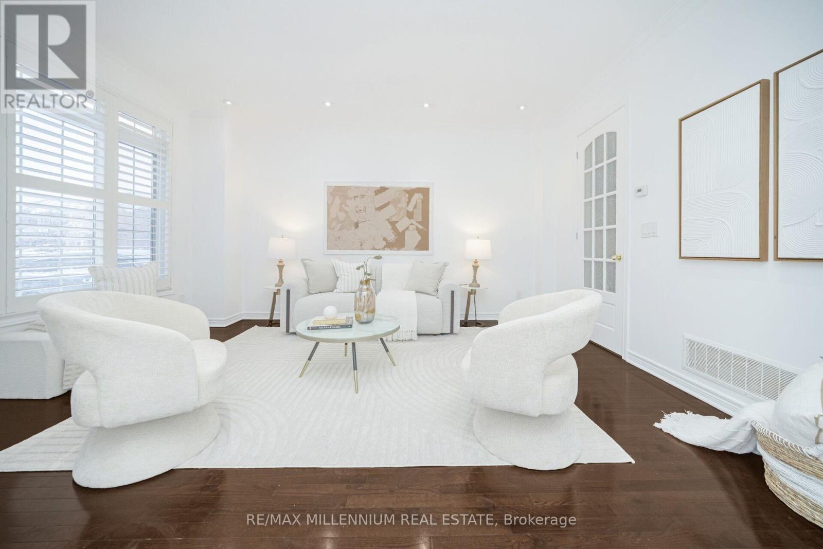 517 Bussel Crescent, Milton, Ontario  L9T 0W8 - Photo 8 - W12654782