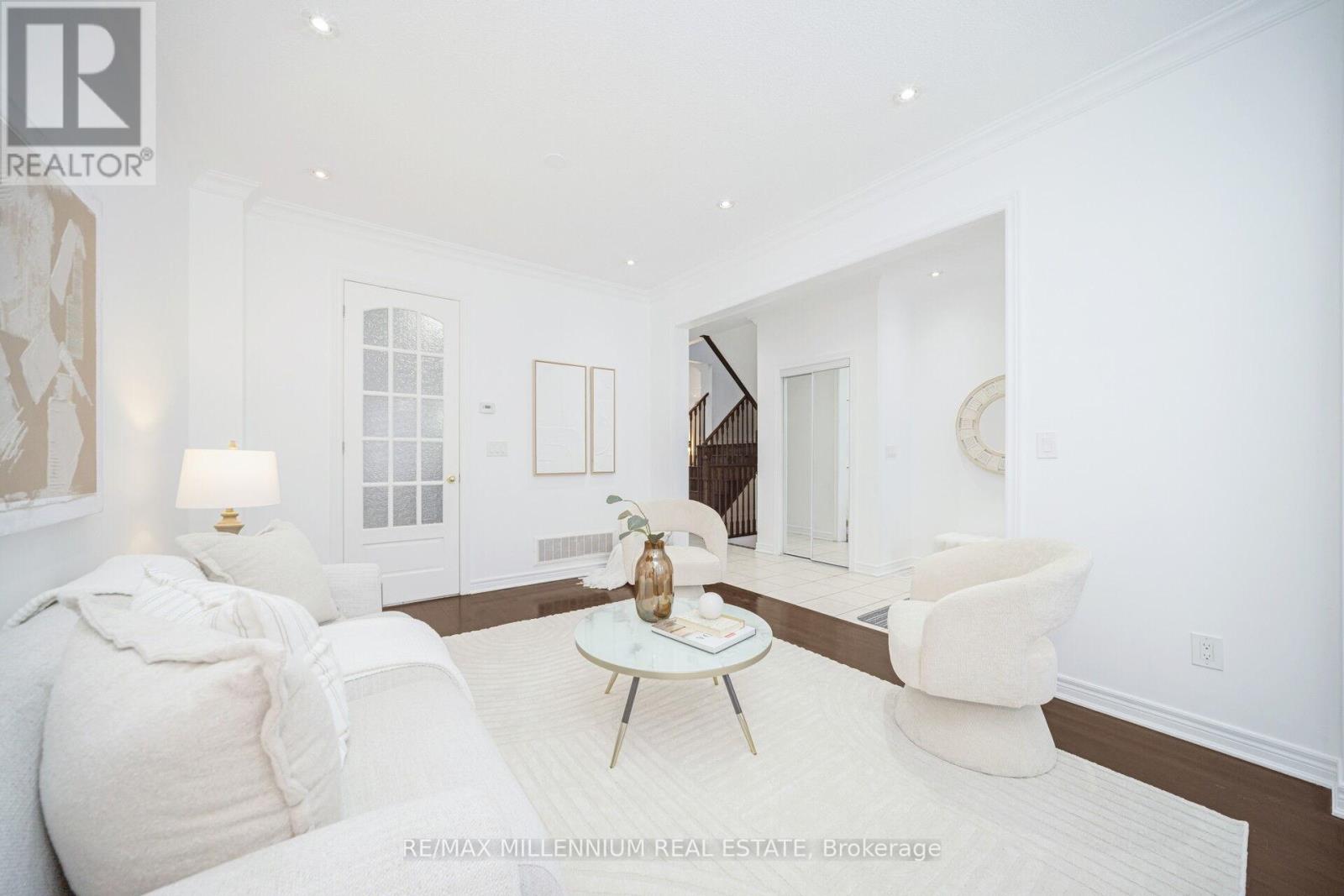 517 Bussel Crescent, Milton, Ontario  L9T 0W8 - Photo 9 - W12654782