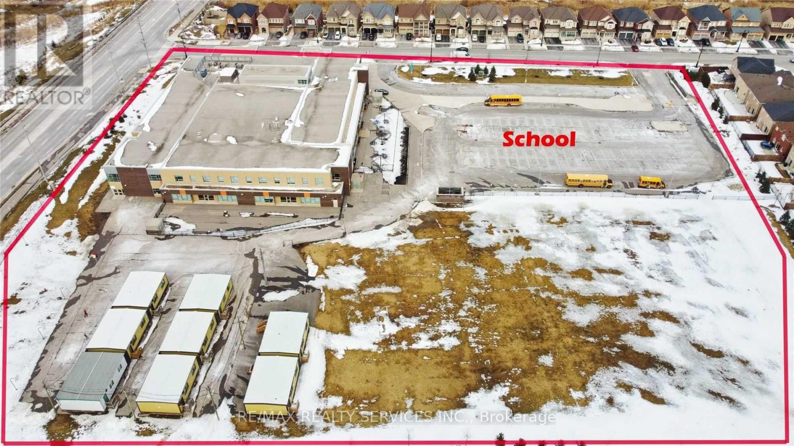 43 Sussexvale Drive, Brampton, Ontario  L6R 3R5 - Photo 23 - W12654800