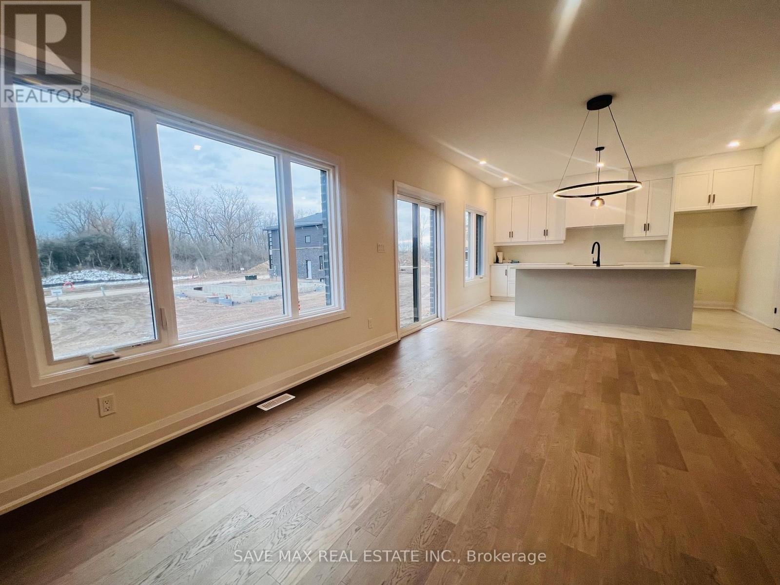 6458 Sunshine Common, Niagara Falls, Ontario  L2G 0E4 - Photo 12 - X12654778