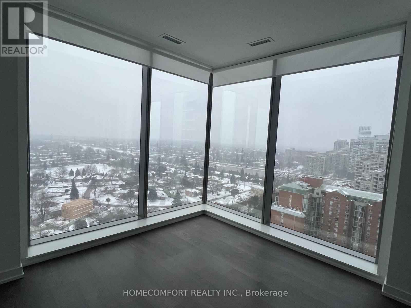 N2004 - 7 GOLDEN LION HEIGHTS, Toronto, Ontario