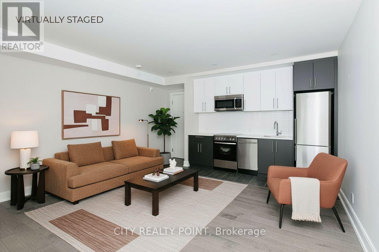 602 - 11 WALMER ROAD, Toronto, Ontario