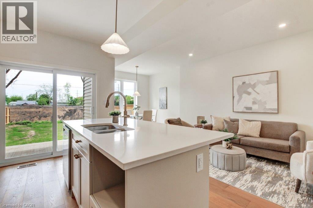 208 William Street, Delhi, Ontario  N4B 1M8 - Photo 5 - 40795353