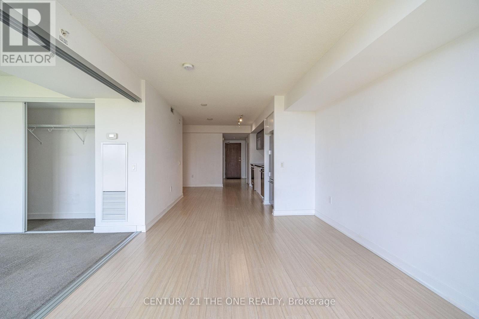 1003 - 75 Queens Wharf Road, Toronto, Ontario  M5V 0J8 - Photo 12 - C12654842