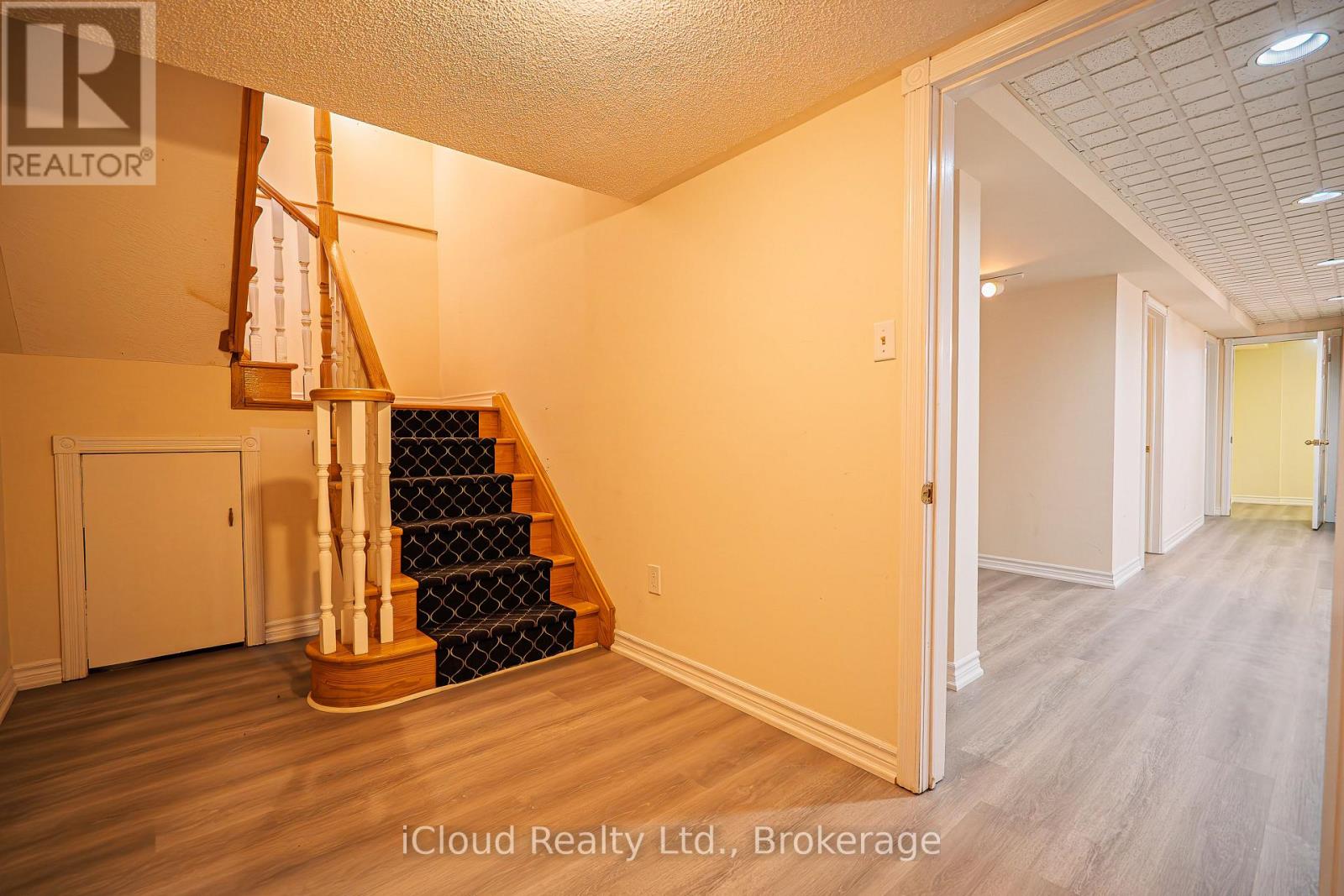 80 Venice Crescent W, Vaughan, Ontario  L4J 7T1 - Photo 27 - N12654840