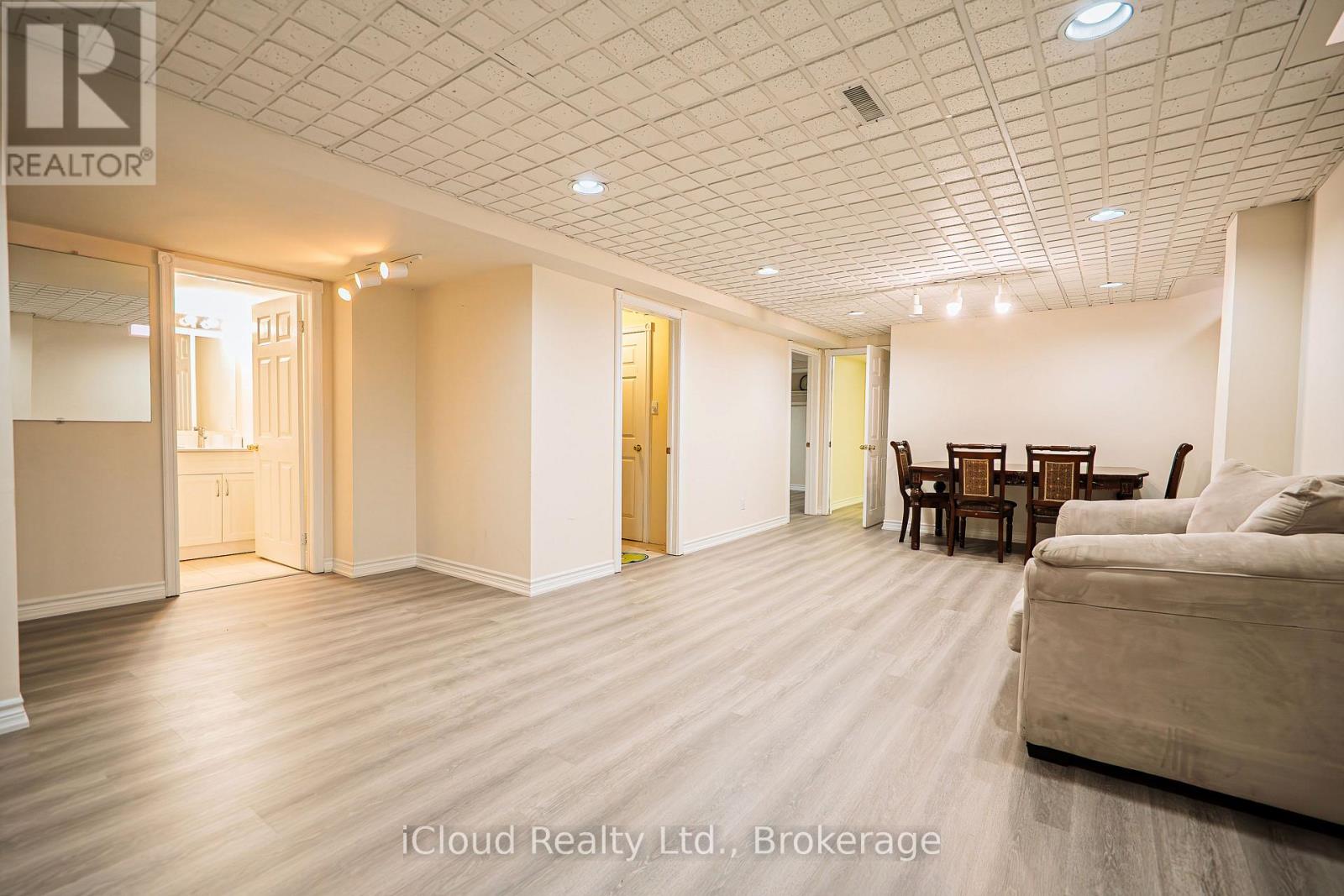 80 Venice Crescent W, Vaughan, Ontario  L4J 7T1 - Photo 29 - N12654840