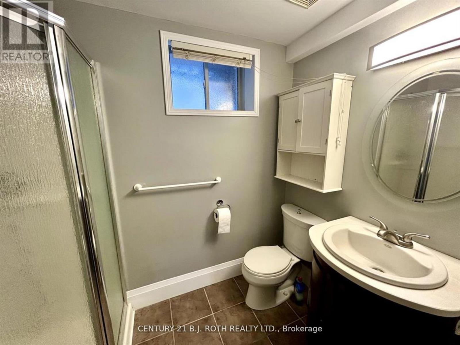 Lower - 140 Monique Crescent, Barrie, Ontario  L4M 6Y8 - Photo 12 - S12654832