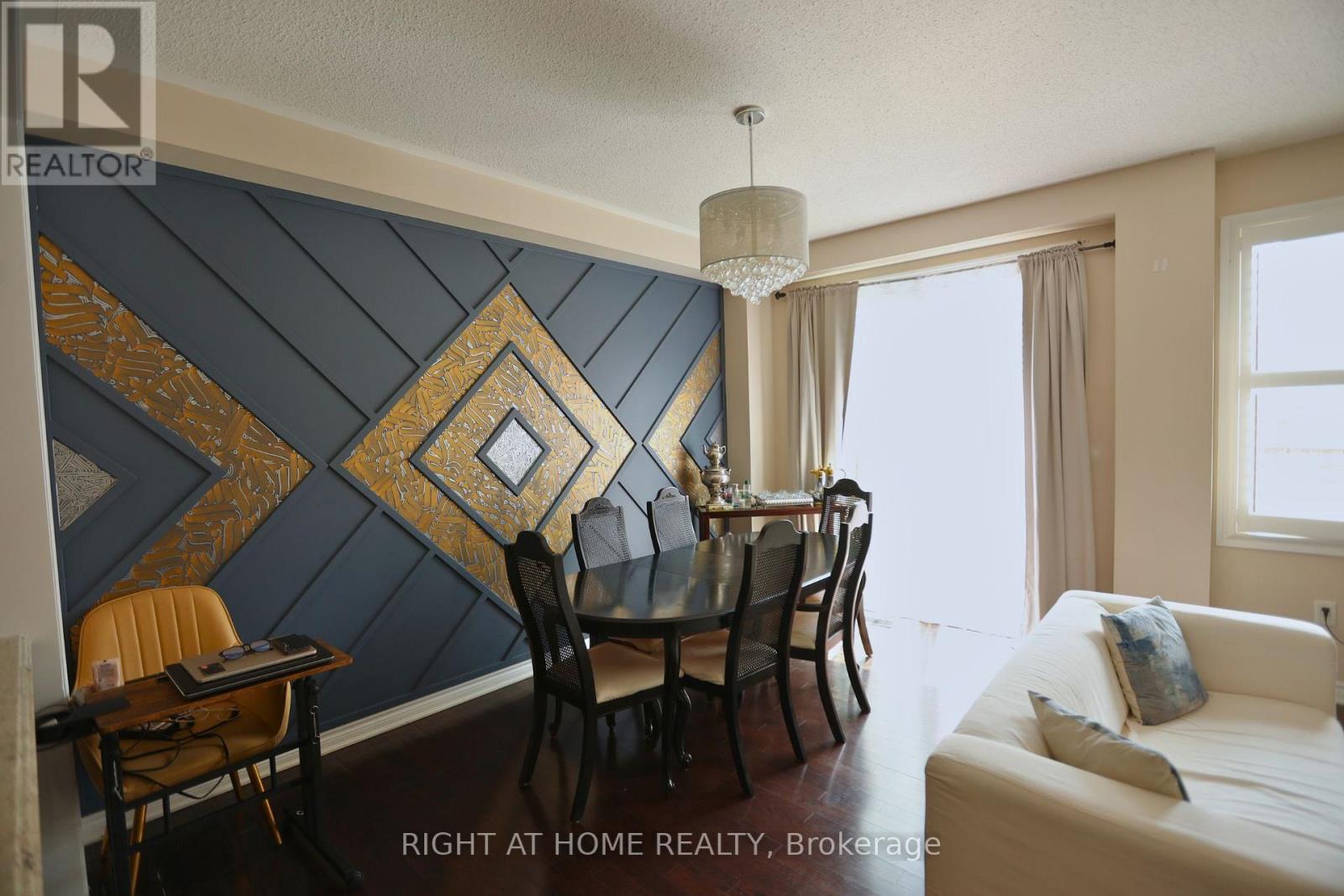 1230 Biason Circle, Milton, Ontario  L9T 8S8 - Photo 7 - W12617226