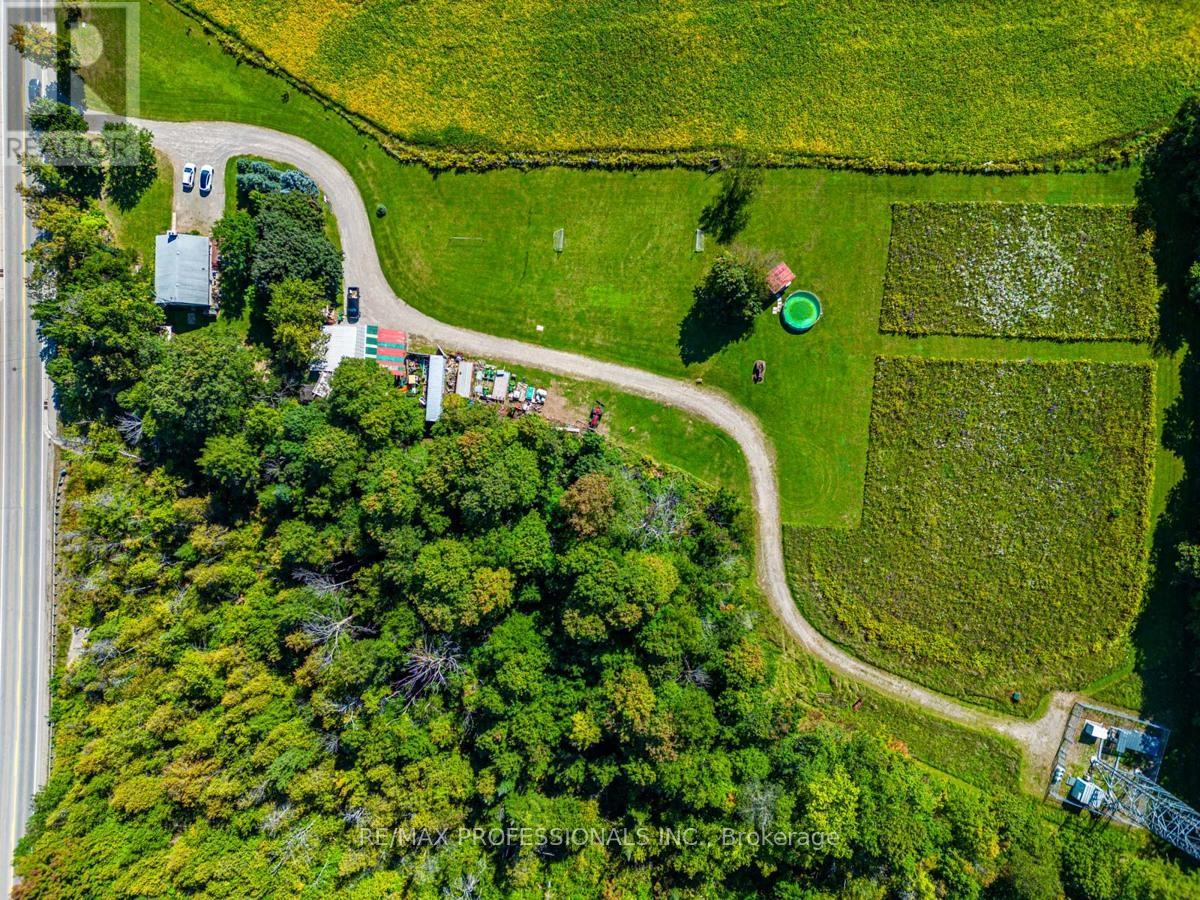 13908 Trafalgar Road, Halton Hills, Ontario  L7G 4S4 - Photo 5 - W12654820