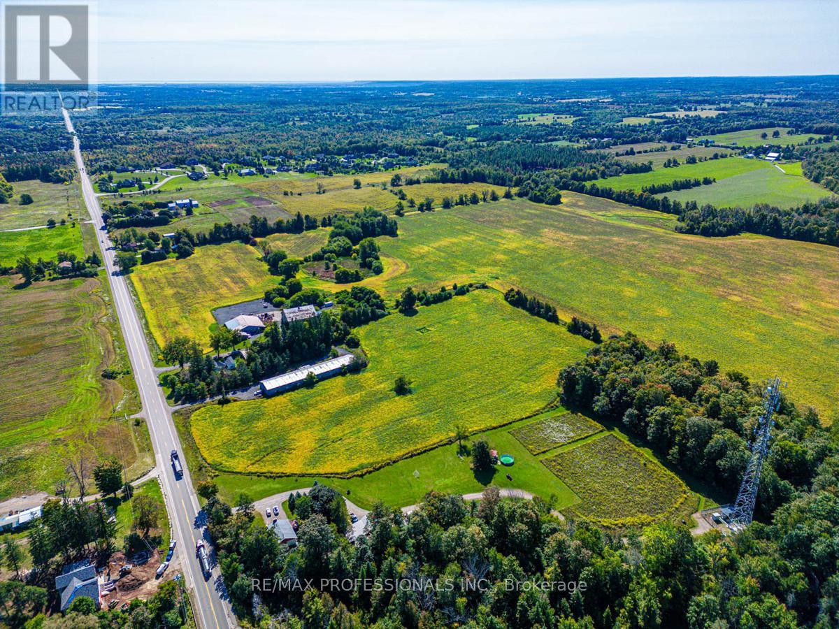 13908 Trafalgar Road, Halton Hills, Ontario  L7G 4S4 - Photo 6 - W12654820