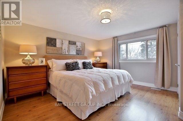 1390 Hastings Road, Oakville, Ontario  L6H 2Y1 - Photo 14 - W12654824
