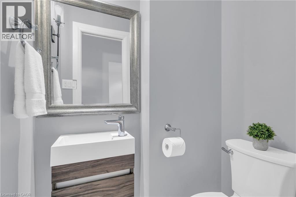 22 Ash Street Unit# 1, Kitchener, Ontario  N2H 6H8 - Photo 20 - 40795406