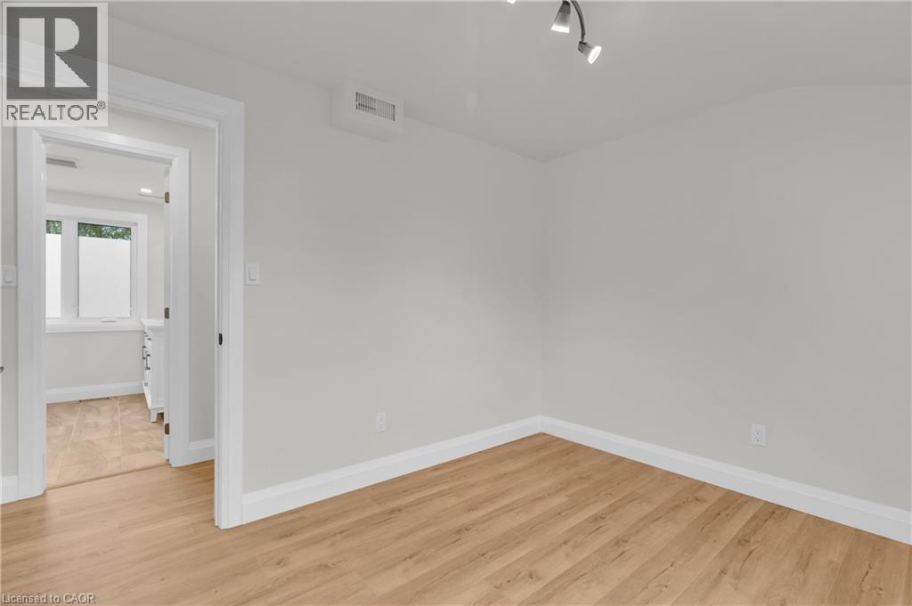 22 Ash Street Unit# 2, Kitchener, Ontario  N2H 6H8 - Photo 17 - 40795361