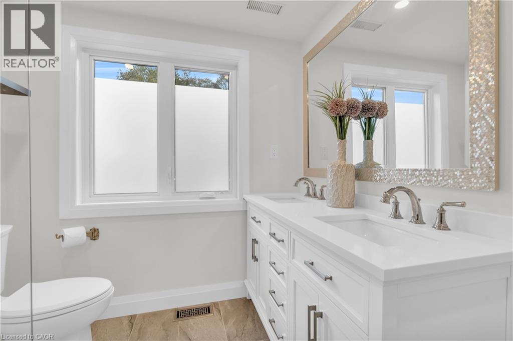 22 Ash Street Unit# 2, Kitchener, Ontario  N2H 6H8 - Photo 19 - 40795361