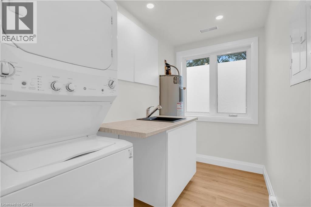 22 Ash Street Unit# 2, Kitchener, Ontario  N2H 6H8 - Photo 24 - 40795361