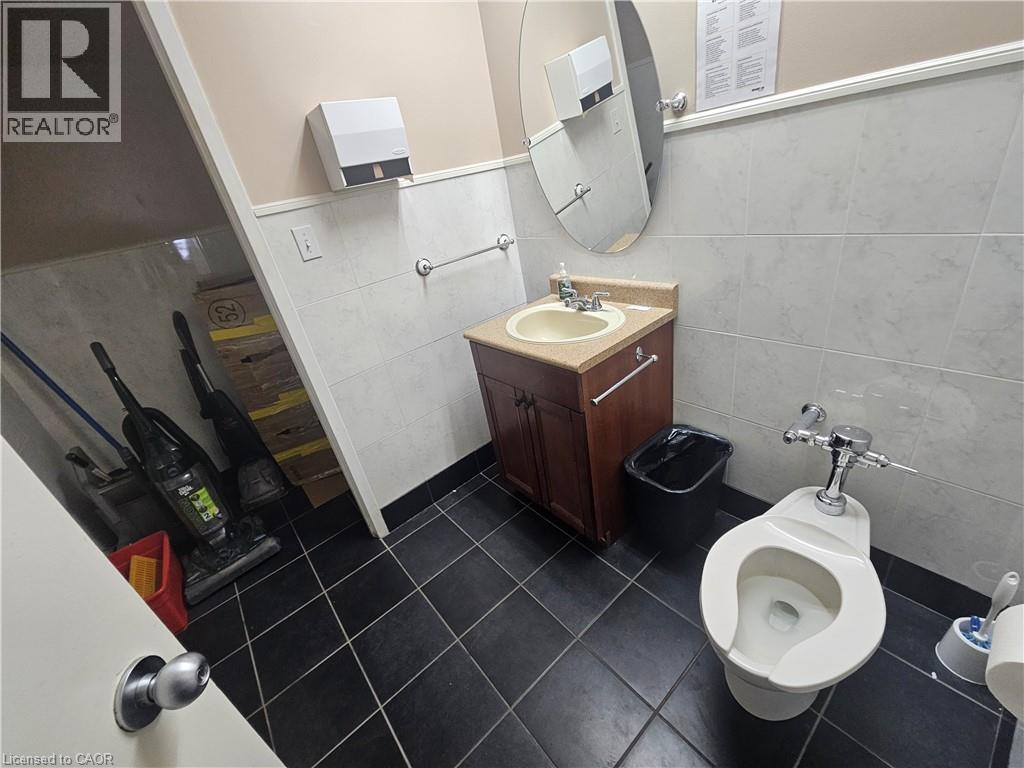 30 Ridgeway Circle, Woodstock, Ontario  N4V 1C9 - Photo 16 - 40795175