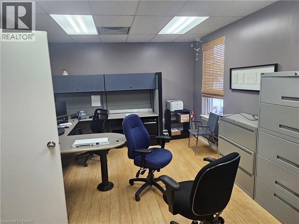 30 Ridgeway Circle, Woodstock, Ontario  N4V 1C9 - Photo 8 - 40795175