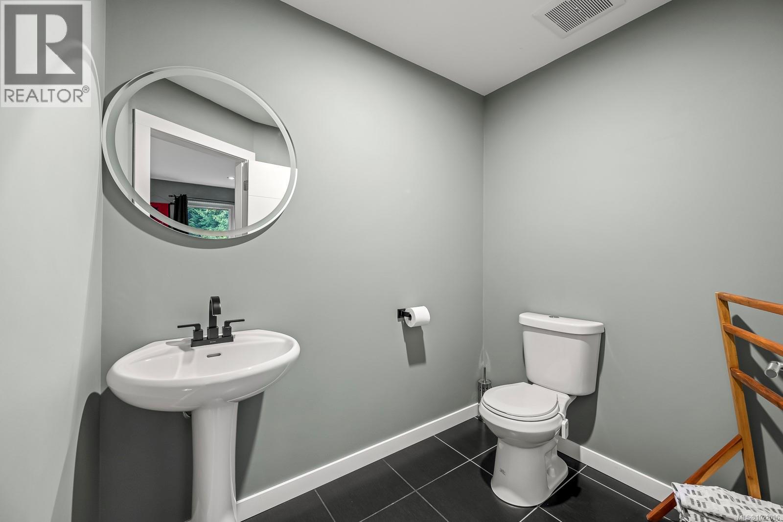 2640 Conville Bay Rd, Quadra Island, British Columbia  V0P 1H0 - Photo 45 - 1022096