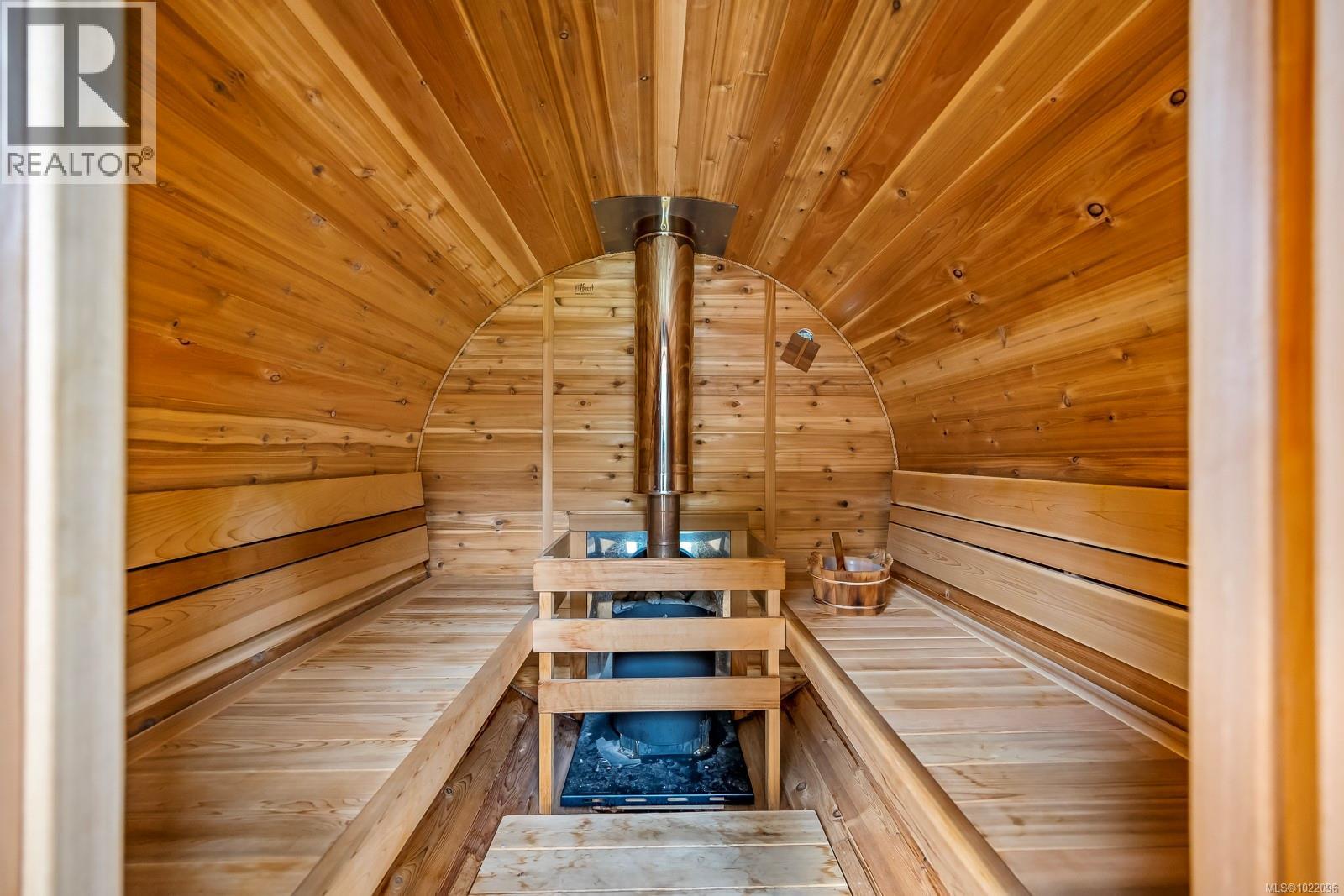 2640 Conville Bay Rd, Quadra Island, British Columbia  V0P 1H0 - Photo 72 - 1022096