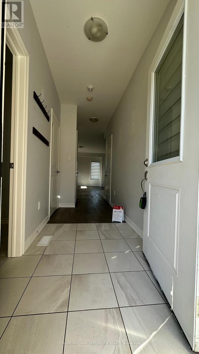 101 Addison Street, Blue Mountains, Ontario  N0H 1J0 - Photo 5 - X12415146