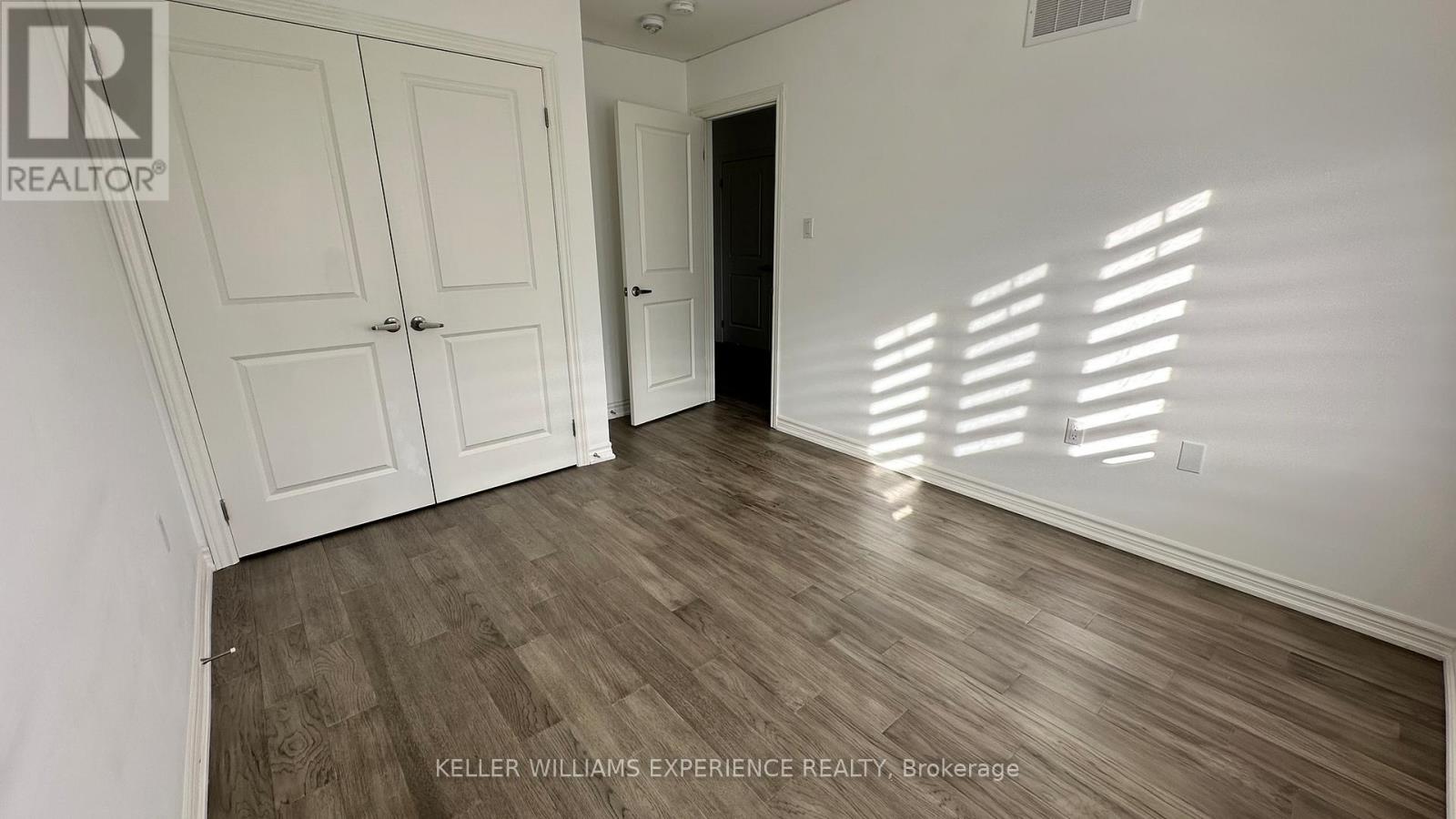 165 Rosie Street, Blue Mountains, Ontario  N0H 1J0 - Photo 15 - X12633988