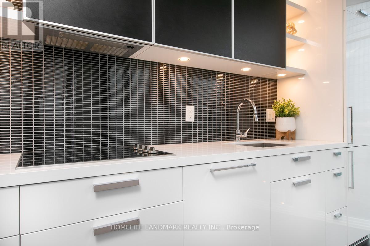 1308 - 32 Davenport Road, Toronto, Ontario  M5R 0B5 - Photo 6 - C12654882