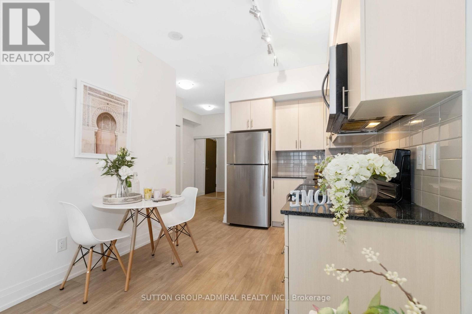 1501 - 3600 Highway 7 Road W, Vaughan, Ontario  L4L 0G7 - Photo 11 - N12654868