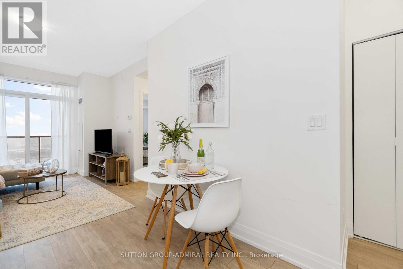 1501 - 3600 Highway 7 Road W, Vaughan, Ontario  L4L 0G7 - Photo 12 - N12654868