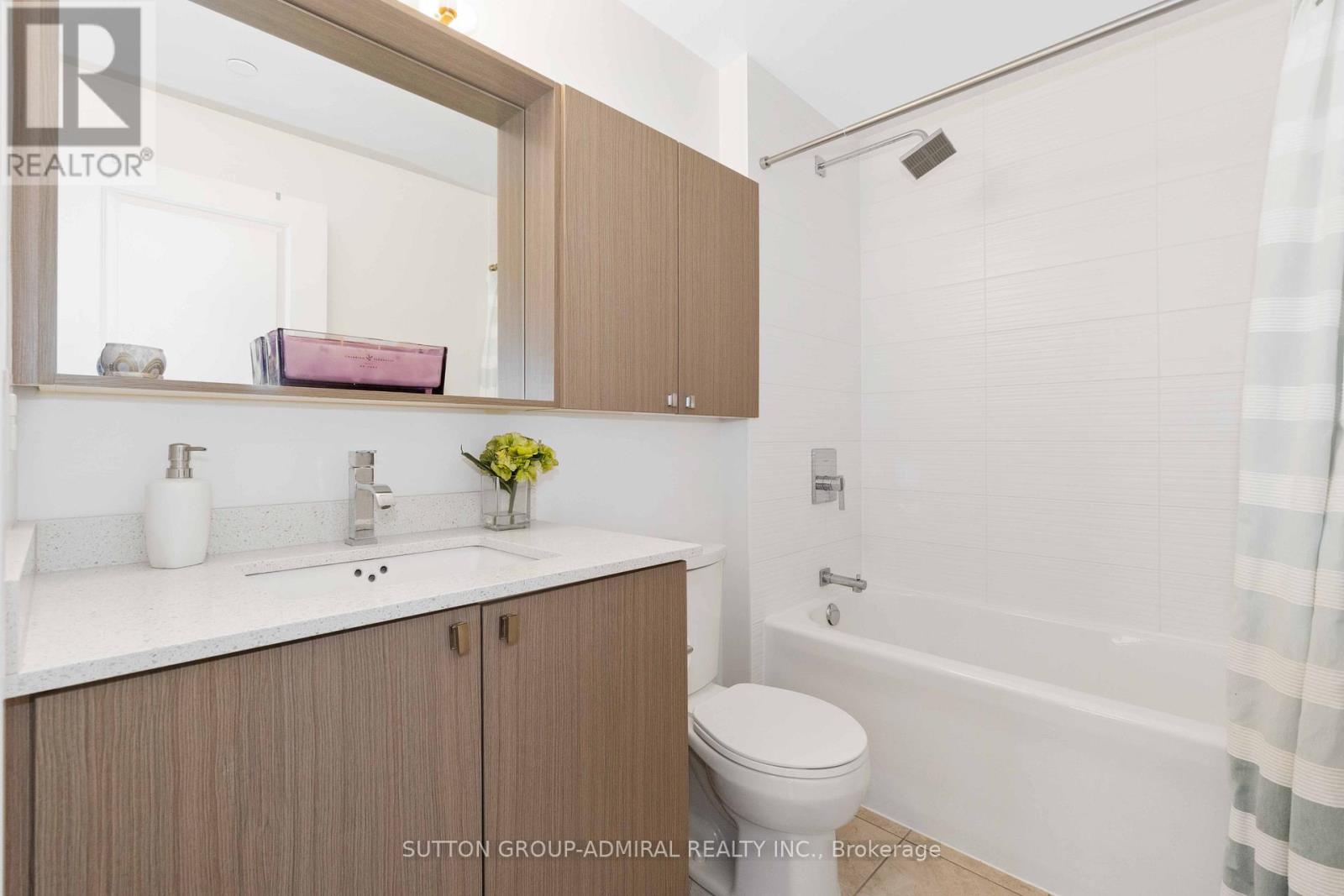 1501 - 3600 Highway 7 Road W, Vaughan, Ontario  L4L 0G7 - Photo 19 - N12654868