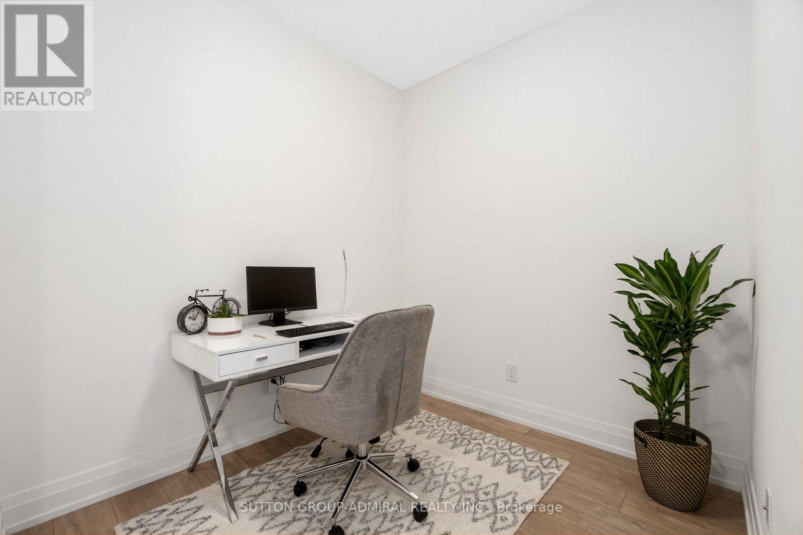 1501 - 3600 Highway 7 Road W, Vaughan, Ontario  L4L 0G7 - Photo 6 - N12654868