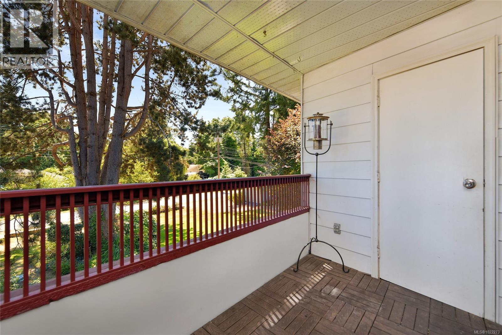 10 1956 Glenidle Rd, Sooke, British Columbia  V9Z 0B2 - Photo 4 - 1022273