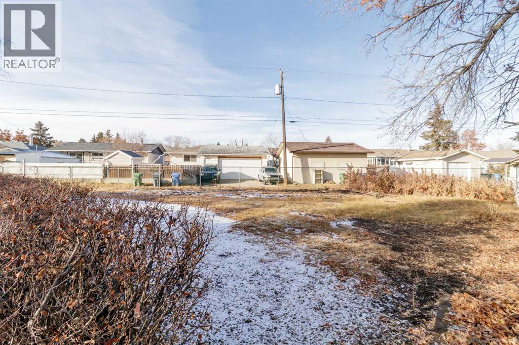 21 Freemont Close, Red Deer, Alberta  t4n 4y5 - Photo 30 - A2271368