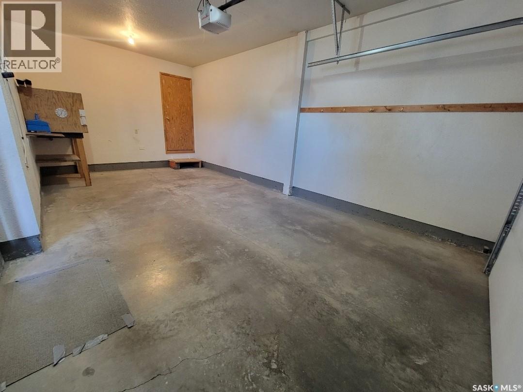 N 5040 Mirror Drive, Macklin, Saskatchewan  S0L 2C0 - Photo 16 - SK025988