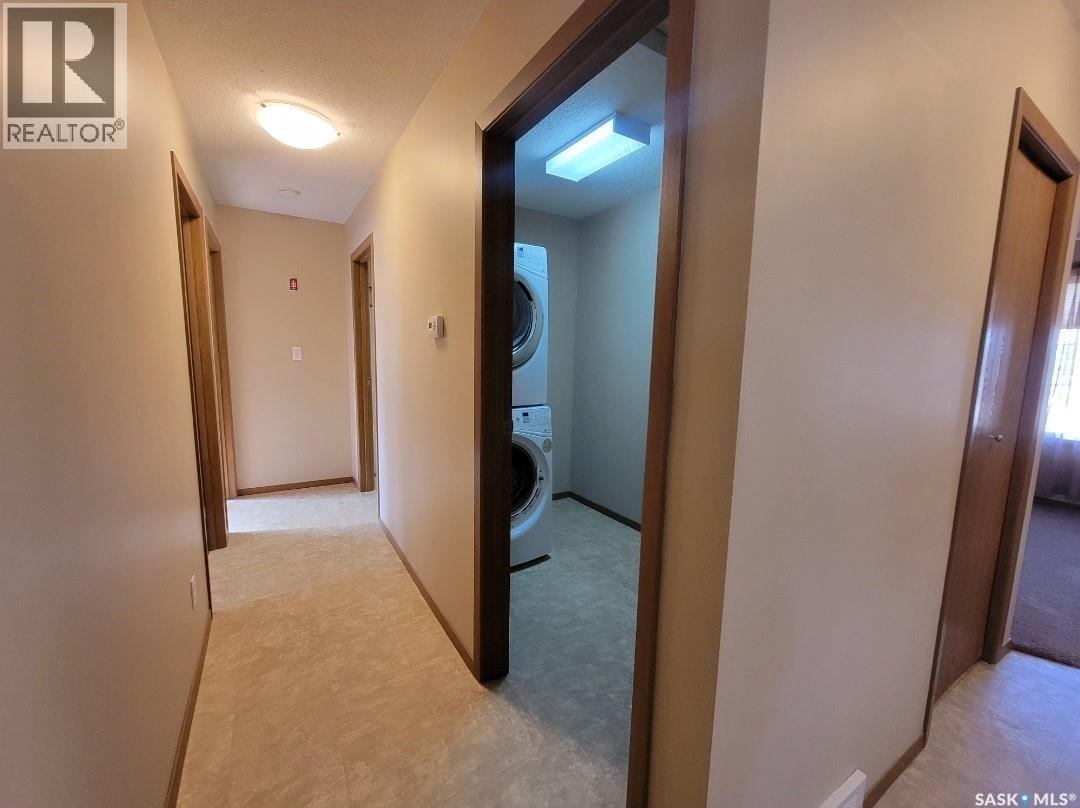 N 5040 Mirror Drive, Macklin, Saskatchewan  S0L 2C0 - Photo 9 - SK025988