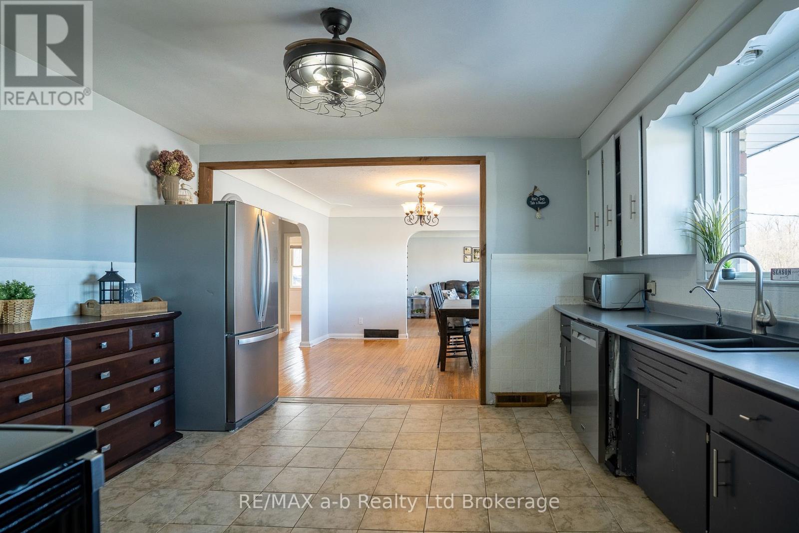 662 Windham 6 Road, Norfolk, Ontario  N0E 1V0 - Photo 14 - X12654918