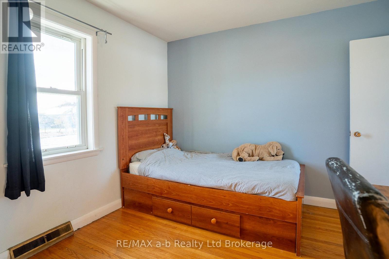 662 Windham 6 Road, Norfolk, Ontario  N0E 1V0 - Photo 24 - X12654918