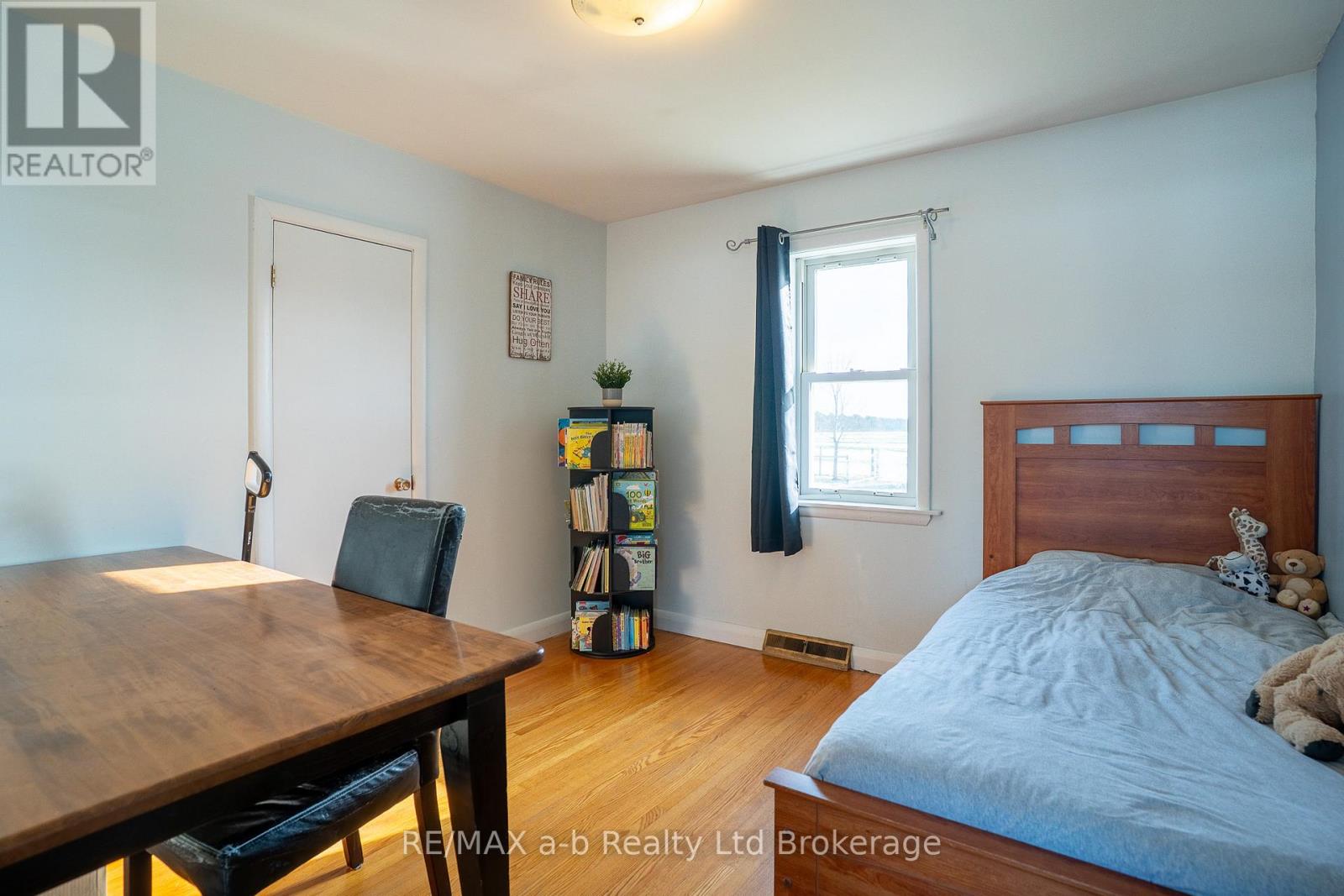 662 Windham 6 Road, Norfolk, Ontario  N0E 1V0 - Photo 25 - X12654918