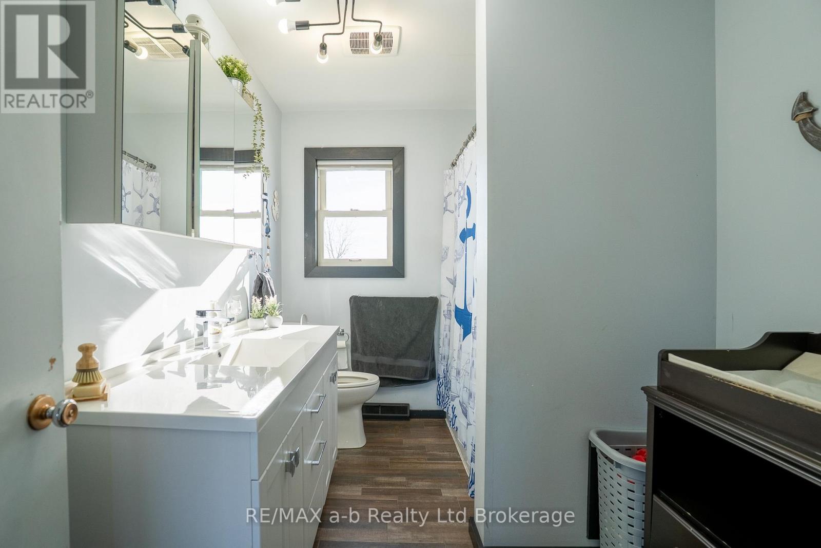 662 Windham 6 Road, Norfolk, Ontario  N0E 1V0 - Photo 31 - X12654918