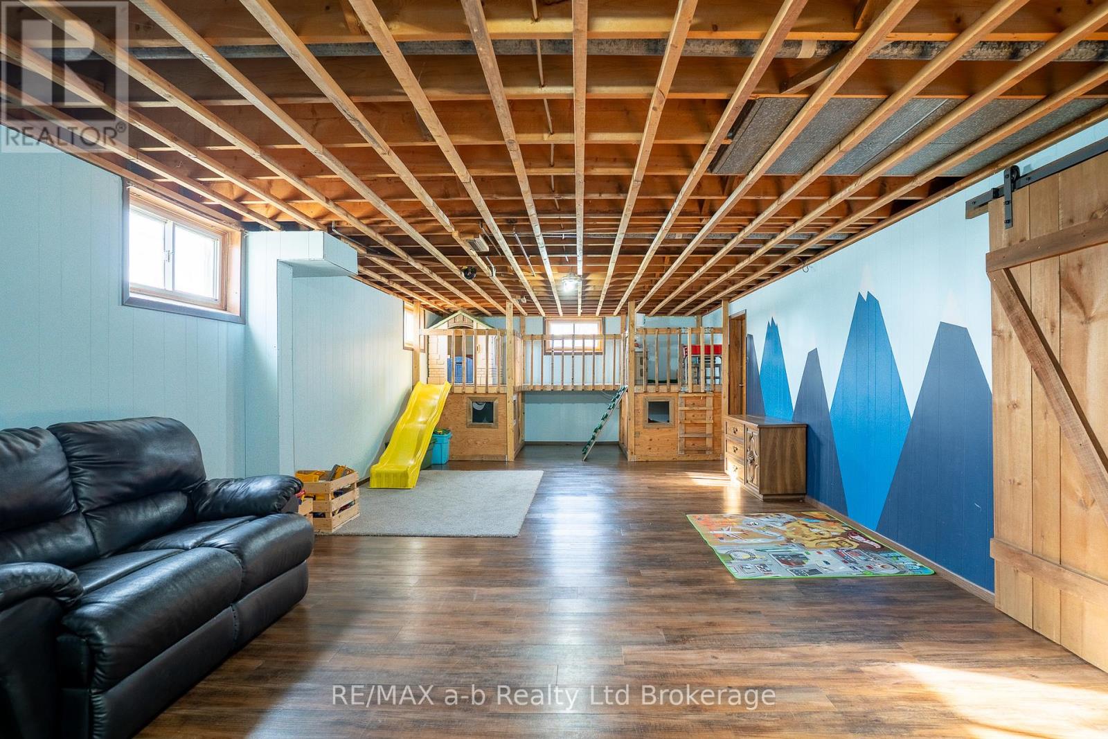 662 Windham 6 Road, Norfolk, Ontario  N0E 1V0 - Photo 35 - X12654918