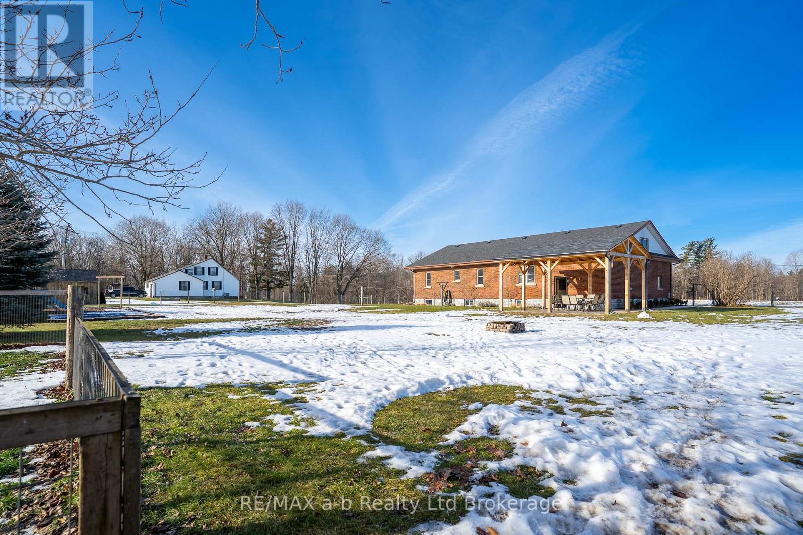 662 Windham 6 Road, Norfolk, Ontario  N0E 1V0 - Photo 6 - X12654918