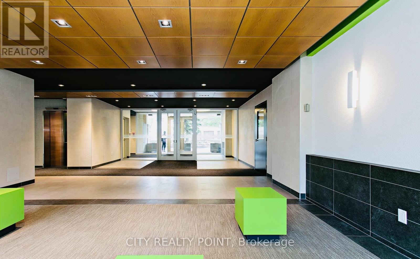 1010 - 666 Spadina Avenue, Toronto, Ontario  M5S 2H8 - Photo 21 - C12613152