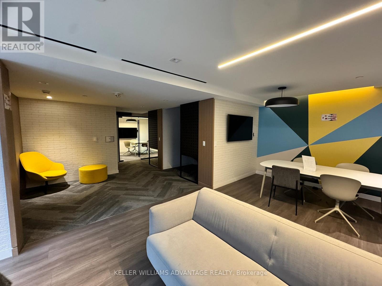 35 Rolling Mills Rd Road, Toronto, Ontario  M5A 0V6 - Photo 15 - C12654888