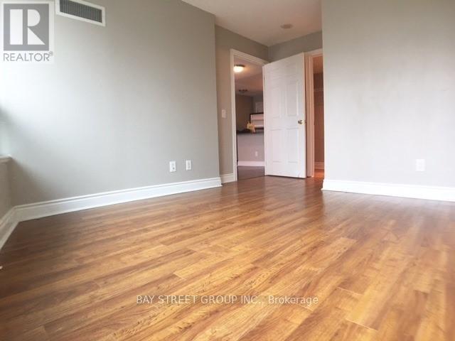 425 - 25 Greenview Avenue, Toronto, Ontario  M2M 0A5 - Photo 9 - C12654906